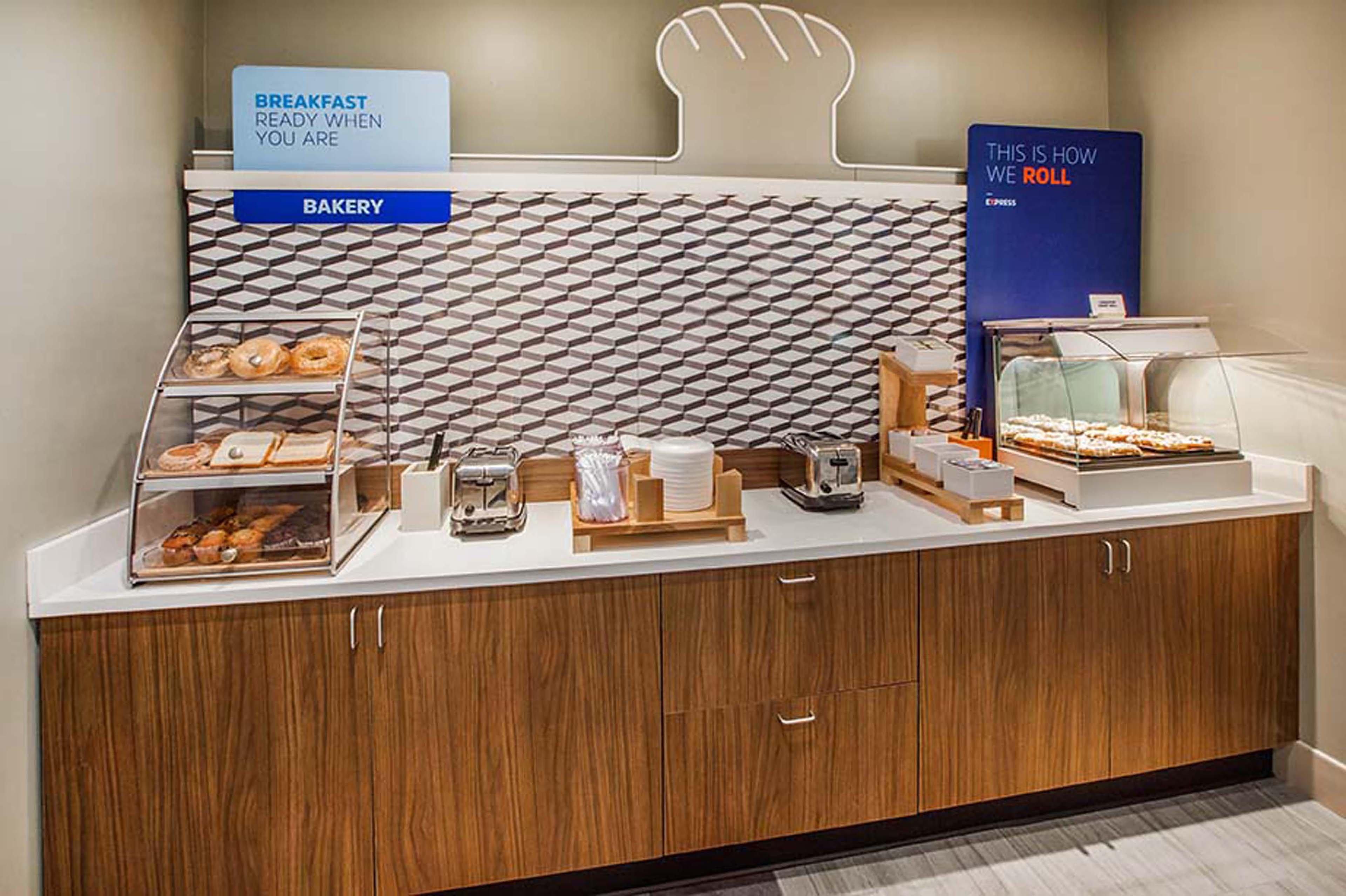 Holiday Inn Express & Suites Tacoma South - Lakewood By Ihg Luaran gambar
