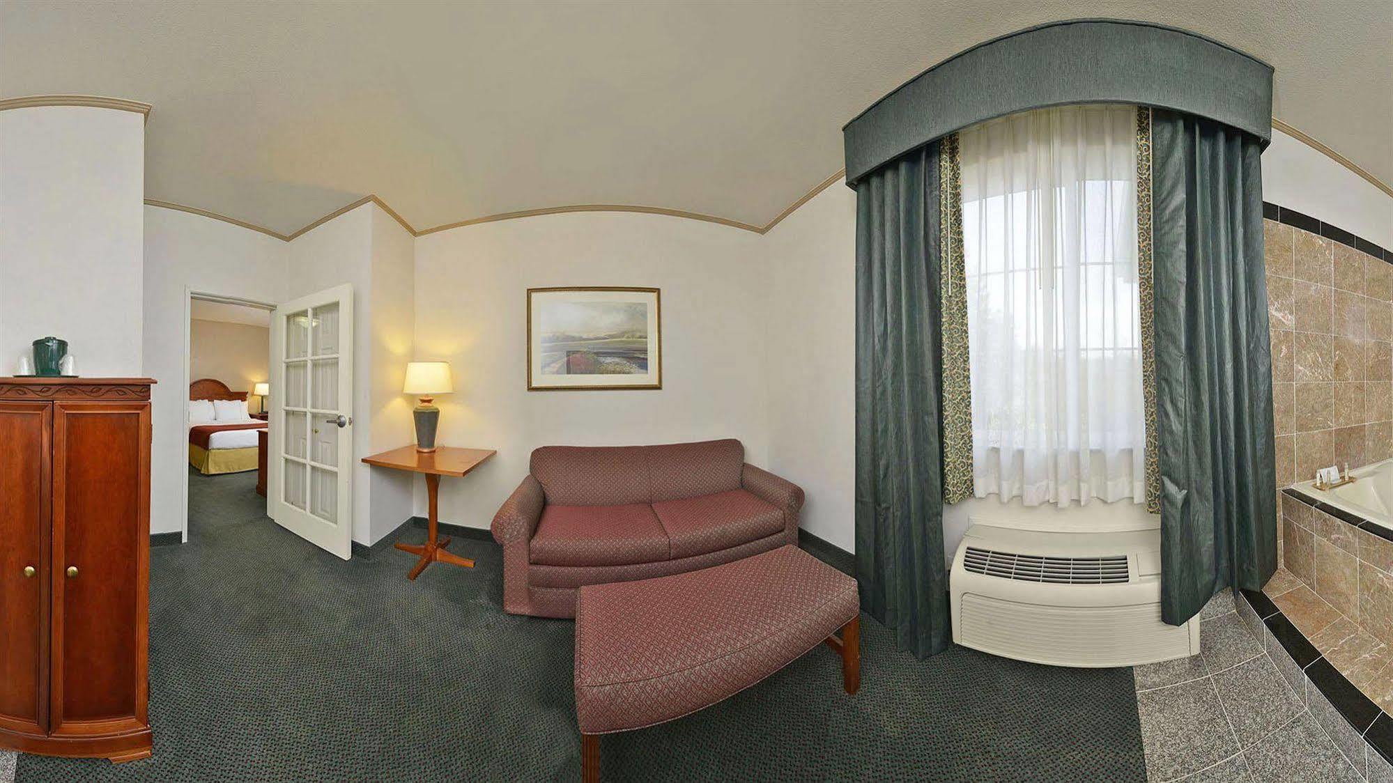 Holiday Inn Express & Suites Tacoma South - Lakewood By Ihg Luaran gambar